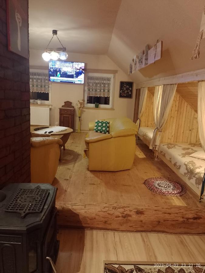 Agrohaczow Za Rzeka Apartament 8-Osobowy Exterior foto