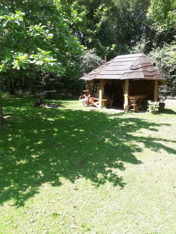 Agrohaczow Za Rzeka Apartament 8-Osobowy Exterior foto
